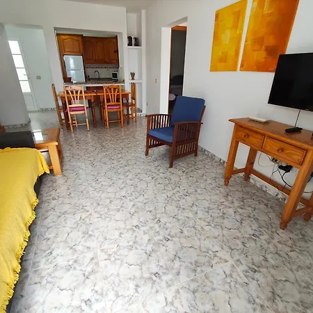 Marysol 2 With Terrace Close To The Sea *