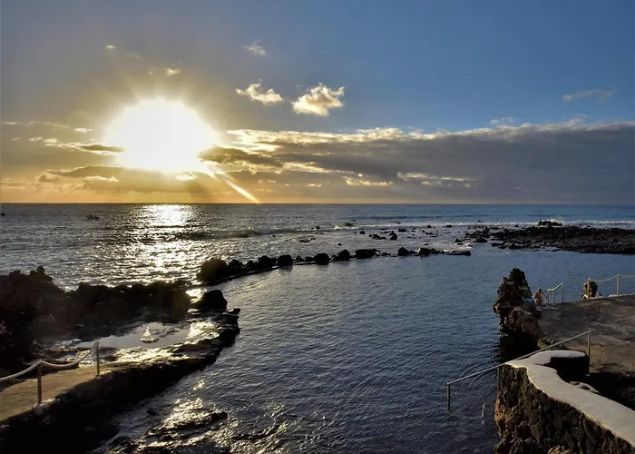 Marysol 2 With Terrace Close To The Sea