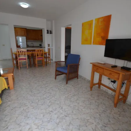 Marysol 2 With Terrace Close To The Sea Appartement *