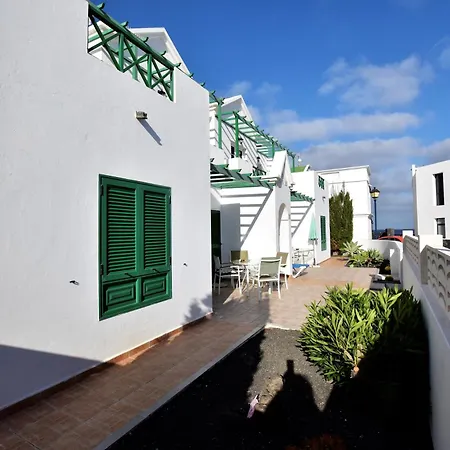 Marysol 2 With Terrace Close To The Sea *