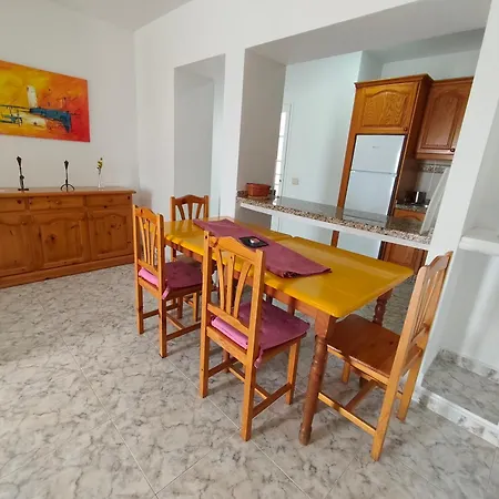 Marysol 2 With Terrace Close To The Sea Appartement *