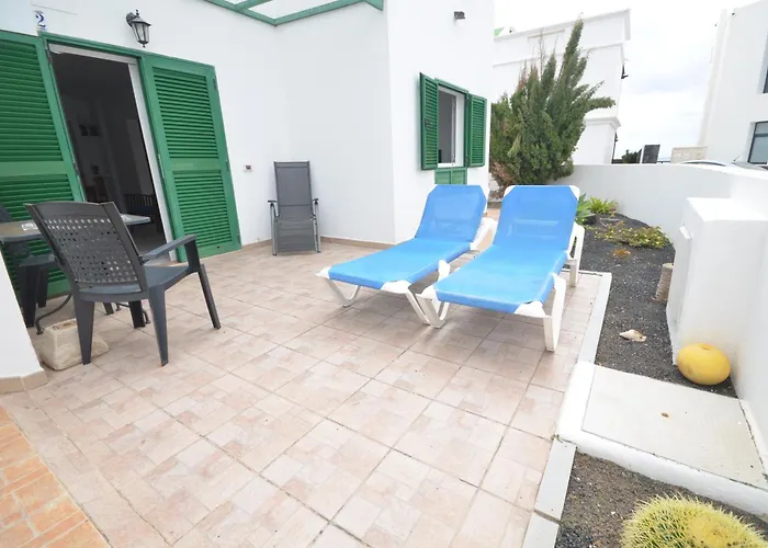 Marysol 2 With Terrace Close To The Sea *