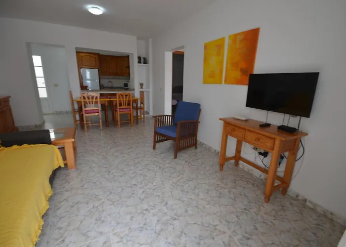 Marysol 2 With Terrace Close To The Sea Apartment *