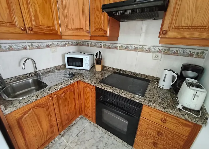 Apartment Marysol 2 With Terrace Close To The Sea Punta Mujeres