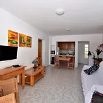 Marysol 2 With Terrace Close To The Sea