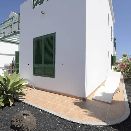 Appartement Marysol 2 With Terrace Close To The Sea *